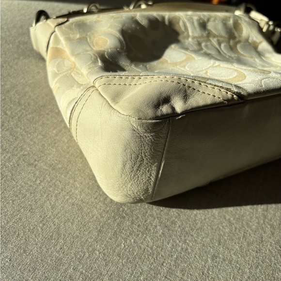 Coach Signature Small Tote Ivory Cream D06K-10142 - Picture 11 of 13